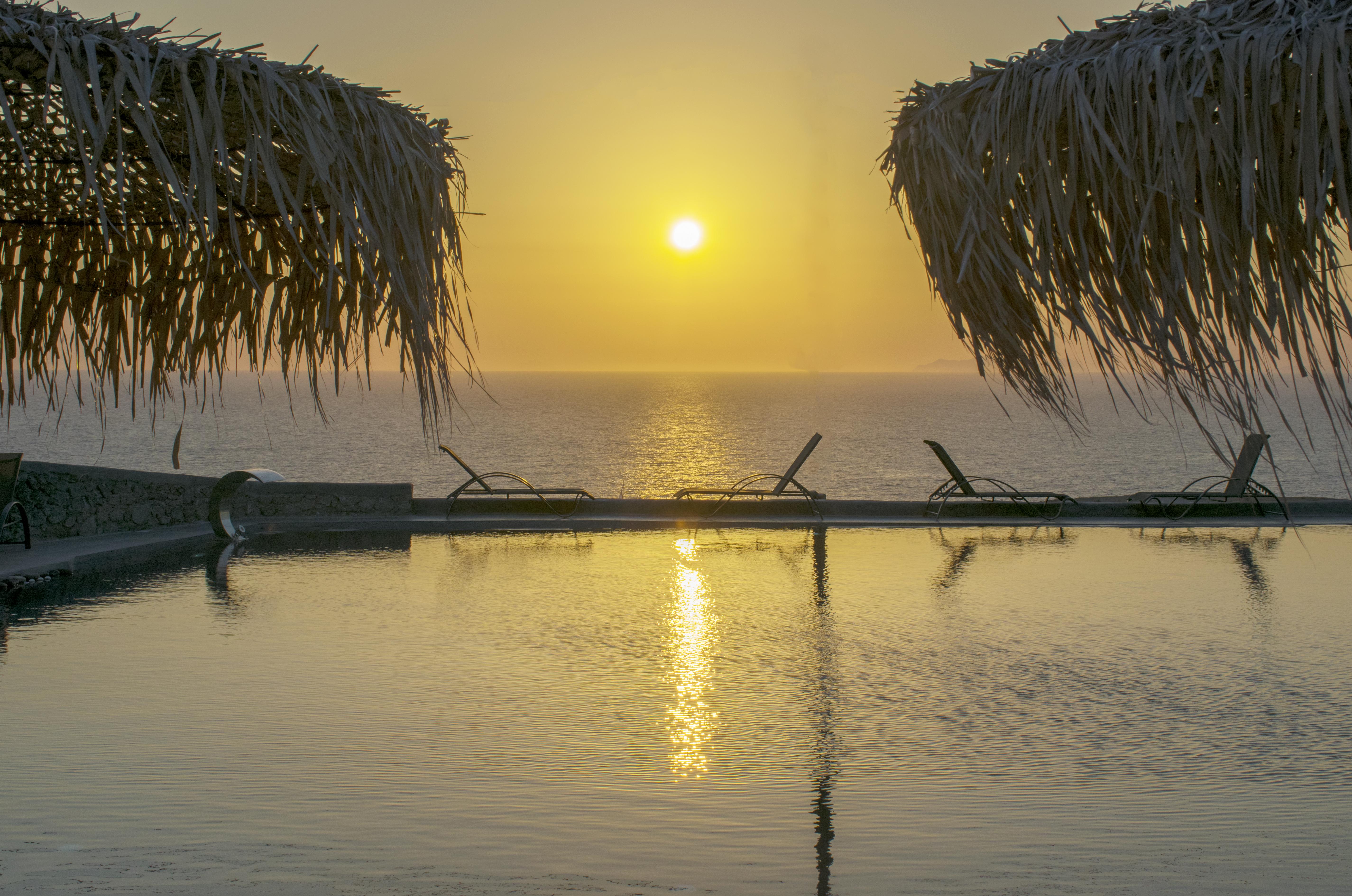 Sunset Faros Hotell Akrotírion Exteriör bild
